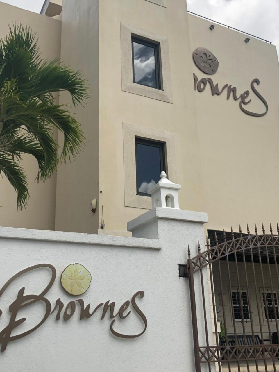 Brownes Condominium 1 브리지타운 외부 사진